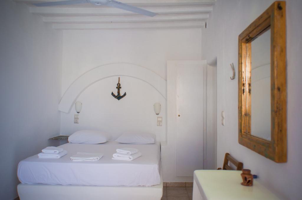 Κymanemi Folegandros Hotel Agali Room photo